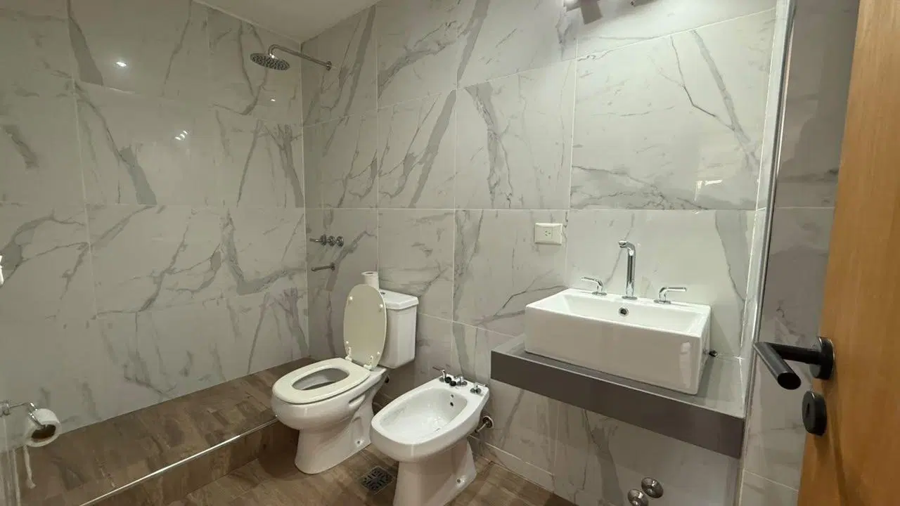 Alquiler departamento de 3 ambientes con terraza propia 5