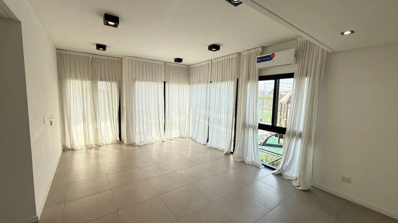 Alquiler departamento de 3 ambientes con terraza propia 3