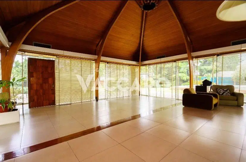 Venta de Casa 5 Dormitorios en Castelar Norte, Morón 5