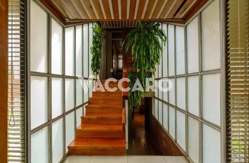 Venta de Casa 5 Dormitorios en Castelar Norte, Morón 4