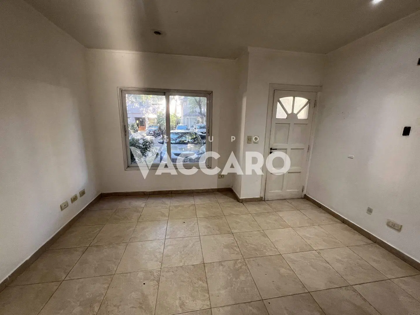 Dúplex en venta , 4 ambientes en el Barrio María del Parque - Parque Leloir 8
