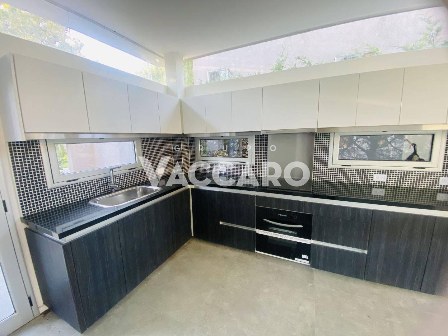 Foto de Venta Casa 4 ambientes en Haras María Elena, Moreno, imagen 1