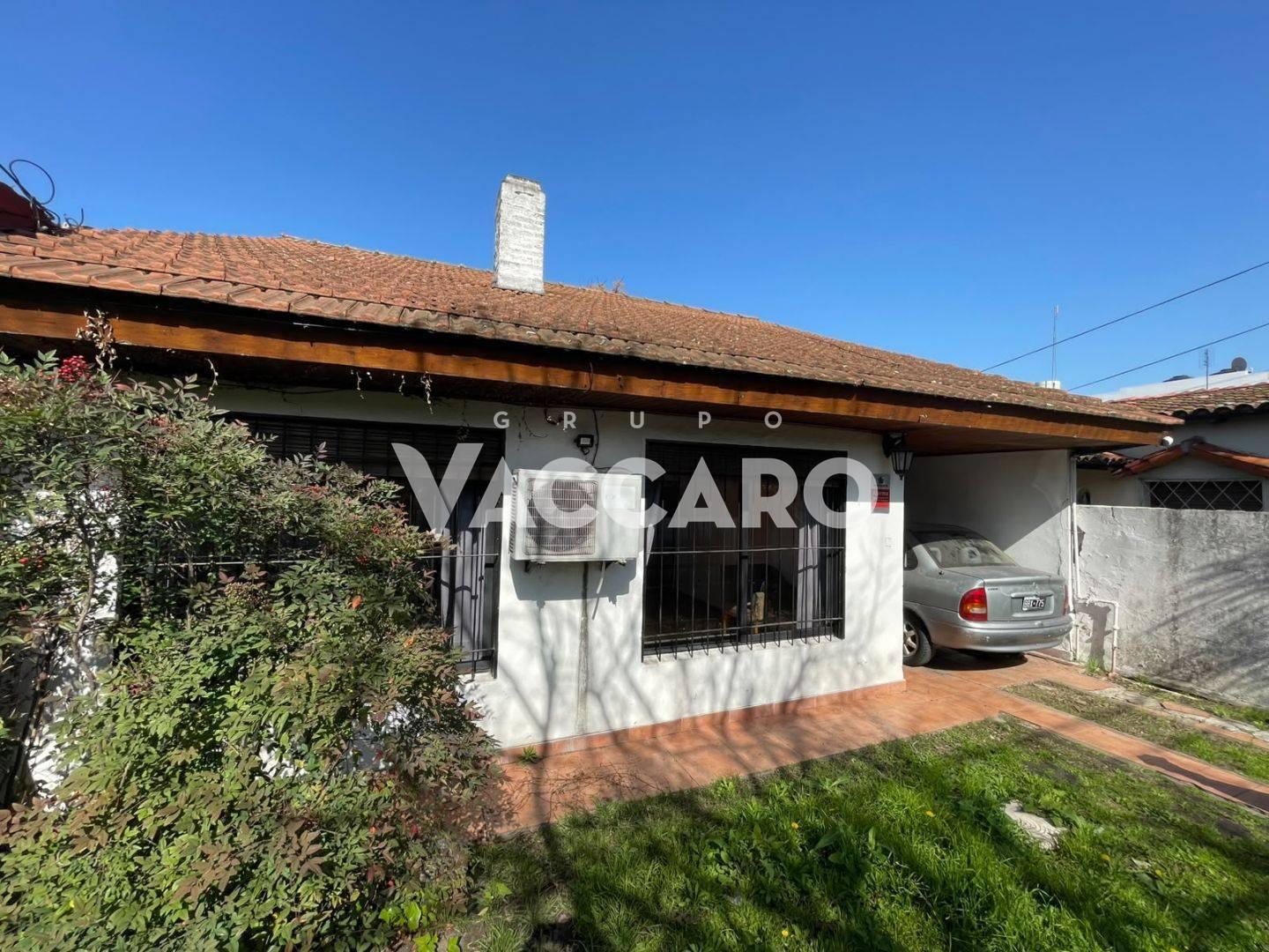 Foto de Casa en venta de 4 ambientes en Ituzaingó con 3 dormitorios jardín y, imagen 4