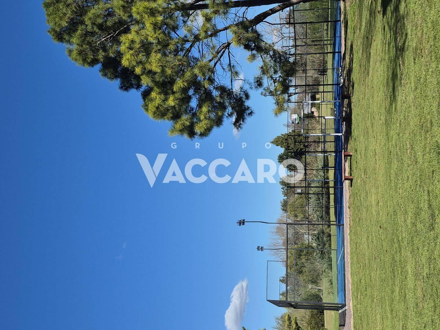Foto de Venta de Lote 2000 mts Open Door en Club de campo Santa catalina., imagen 5