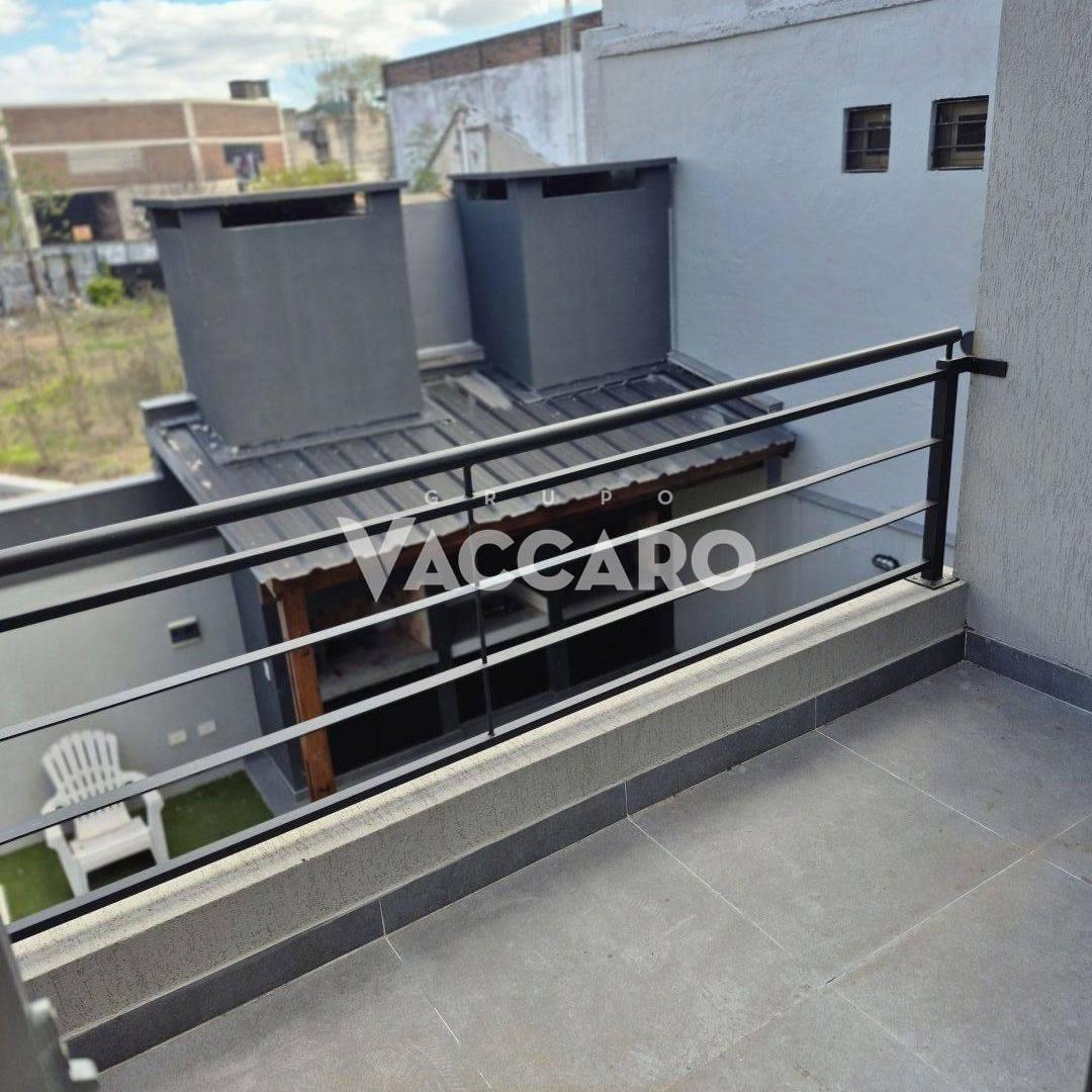 Foto de Departamentos en Ituzaingo 2 y 3 amb con jardín o balcón, piscina, imagen 5
