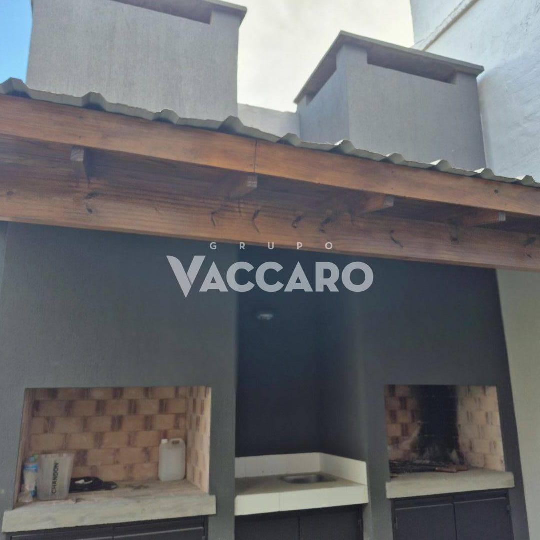 Foto de Departamentos en Ituzaingo 2 y 3 amb con jardín o balcón, piscina, imagen 3