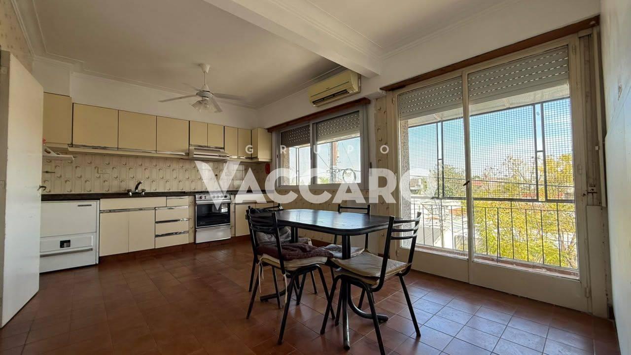 Foto de Alquiler de departamento 4 Ambientes en Castelar, Morón, imagen 2