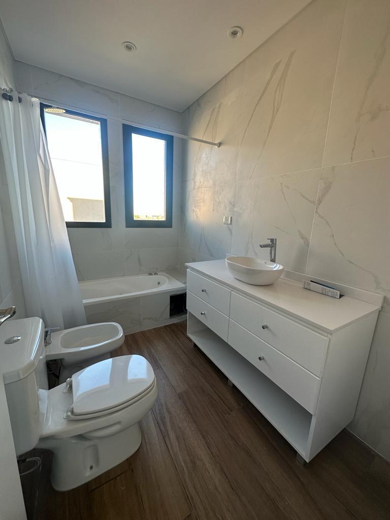Casa en Venta en Lote Interno Barrio Riberas Puertos 1