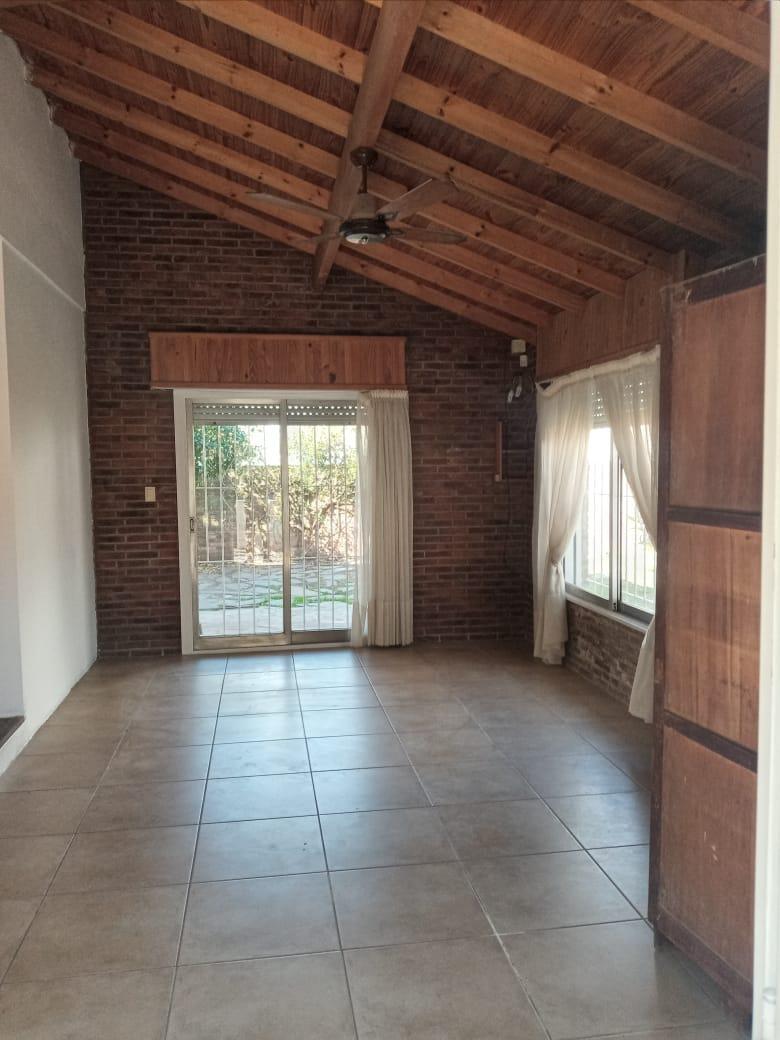 Casa en Venta en Martinez Se Toma Menor Valor en Parte de Pago. Se Escuchan Ofertas 2