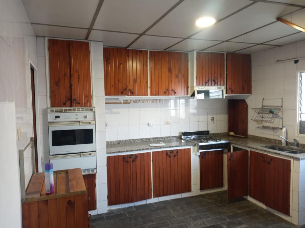 Casa en Venta en Martinez Se Toma Menor Valor en Parte de Pago. Se Escuchan Ofertas 5