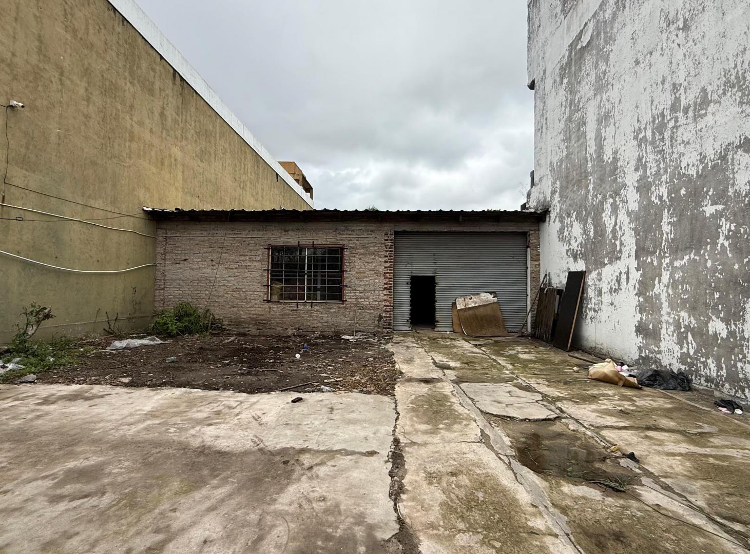 Foto de OPORTUNIDAD !! BOULOGNE //ALQUILER DEPOSITO EN GUAYAQUILL Y PERITO, imagen 2