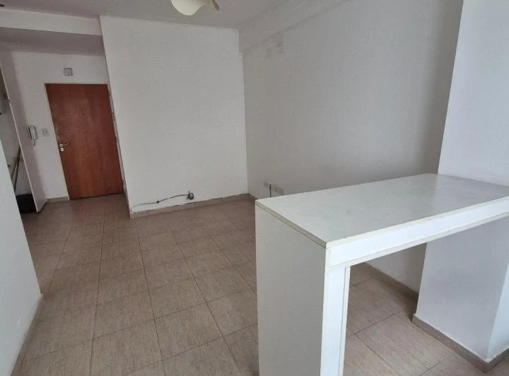 Alquiler Departamento 2 ambientes en Lomas de Zamora Este 4