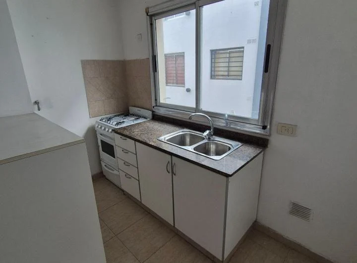 Alquiler Departamento 2 ambientes en Lomas de Zamora Este 5