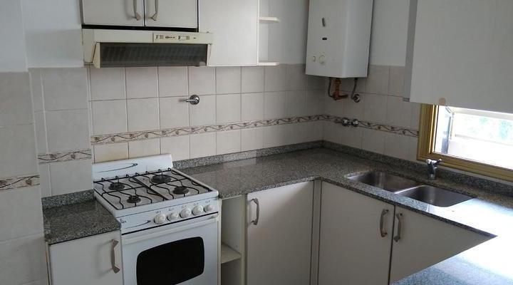 Departamento en Banfield 3