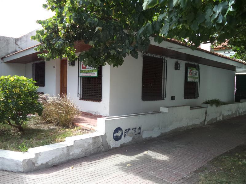 Chalet 3 Dormitorios. Excelente zona. Banfield E