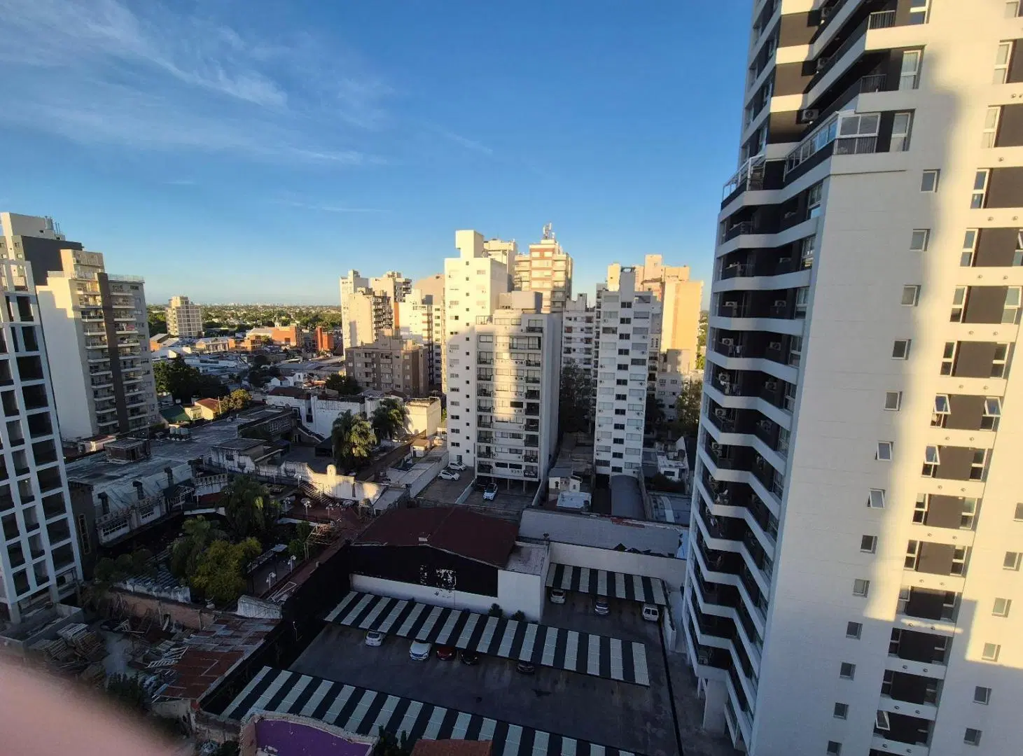 Excelente Departamento 2 ambientes en centro de Banfield Este 4