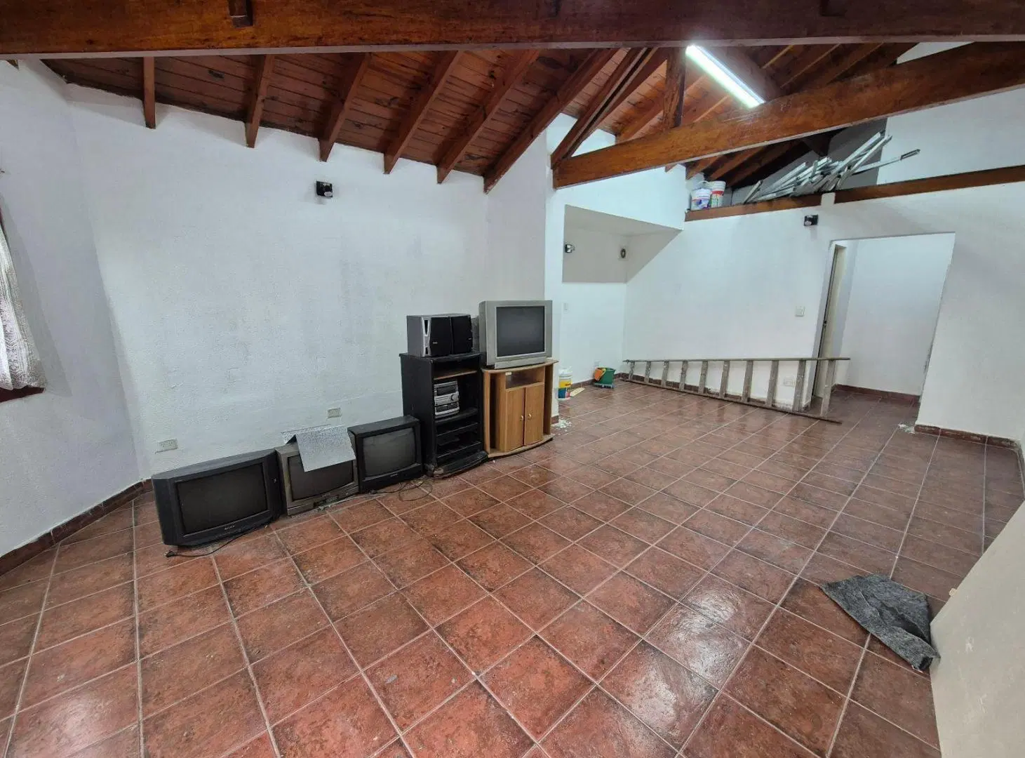 Alquiler Local Comercial en centro de Banfield Este 1