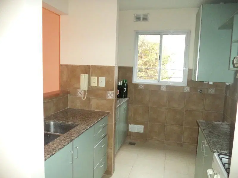 Departamento - Banfield Este 2