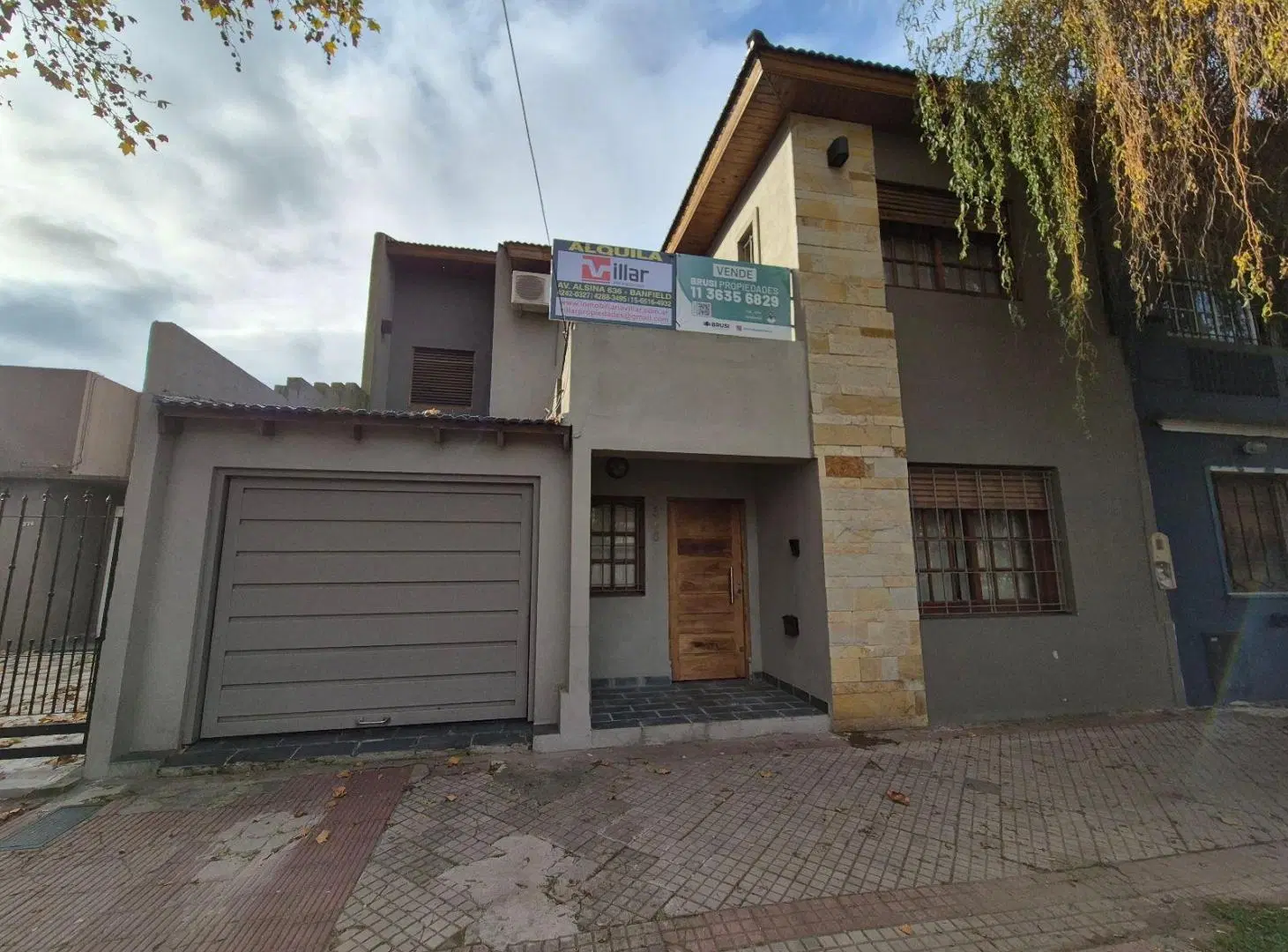 Hermosa Casa en Alquiler con 3 dormitorios y cochera en Banfield Este 3