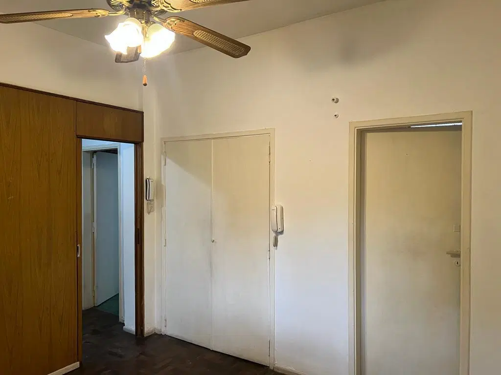 Departamento en Banfield Este 2