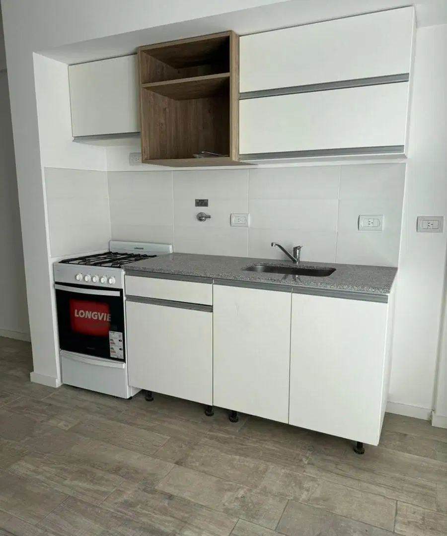 Departamento en Banfield Este 4