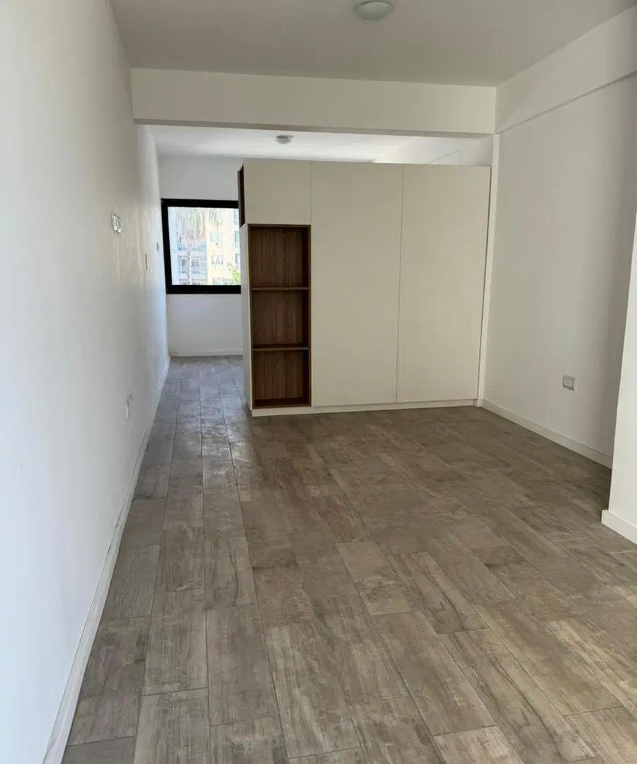Departamento en Banfield Este 1