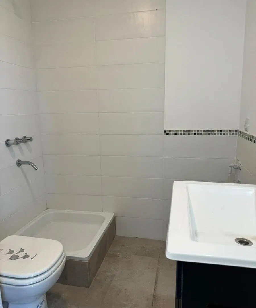 Departamento en Banfield Este 2
