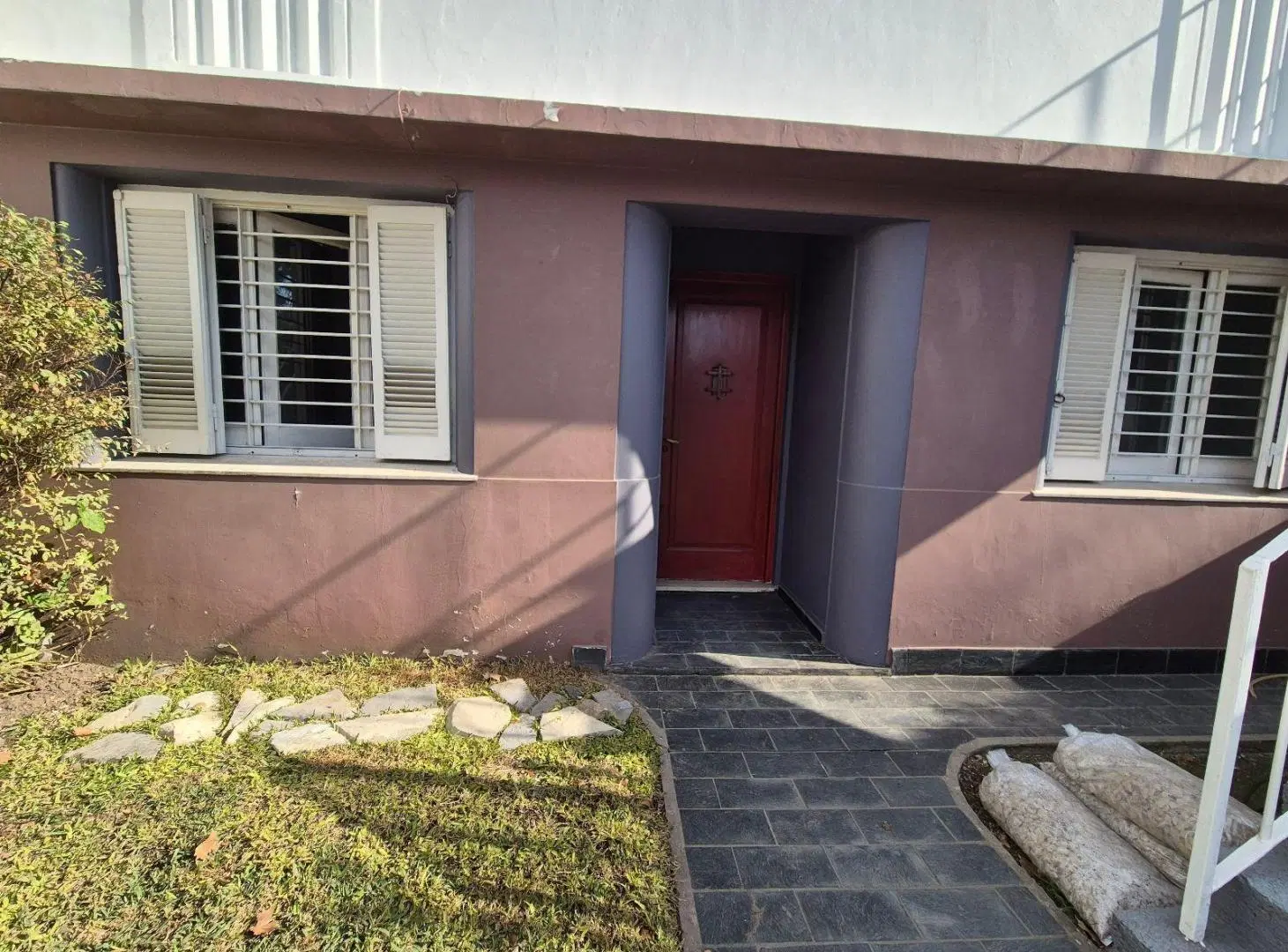 Alquiler PH tipo Casa 3 ambientes con parque en Banfield Este 4