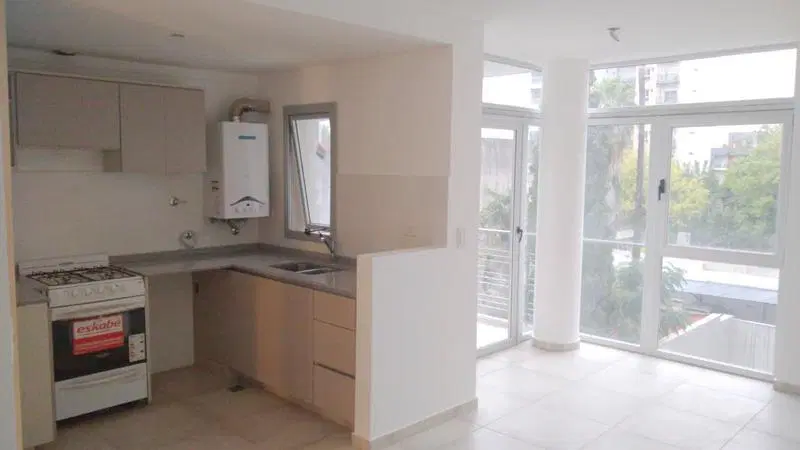Departamento de 2 ambientes a estrenar - Banfield Este 1