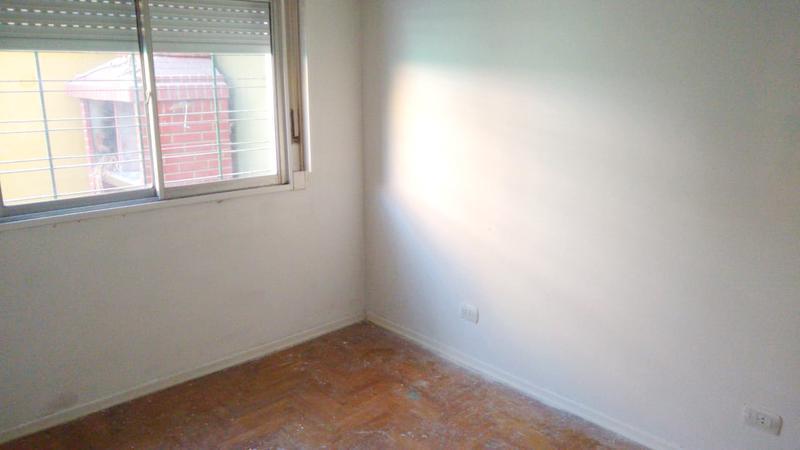 Foto de PH al FTE de 2 dormitorios con patio y parrilla. L. de Zamora E., imagen 4
