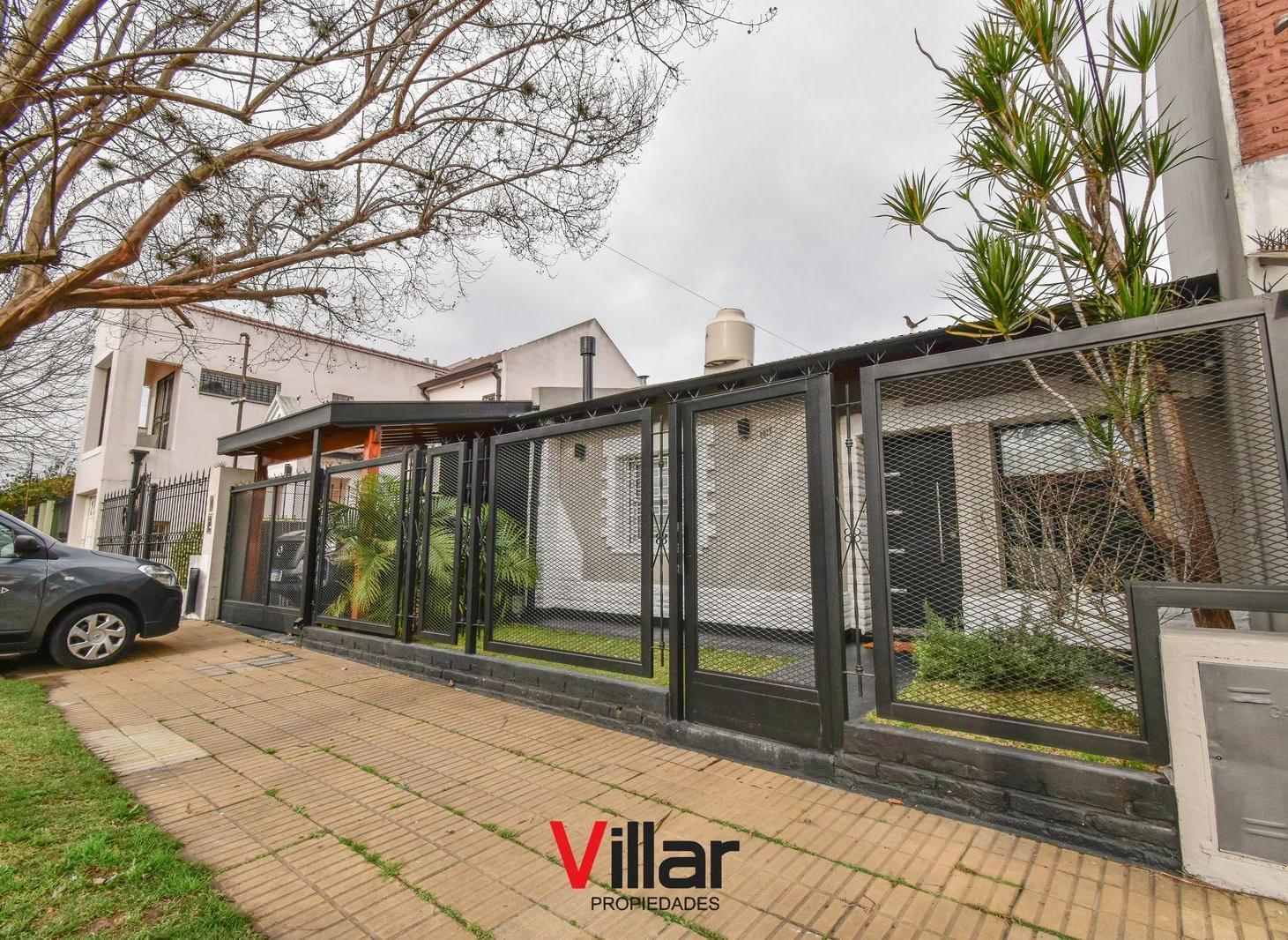 Foto de Chalet de 3 Ambientes Reciclado con Jardín y Piscina en Banfield Este, imagen 5