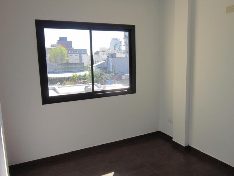 Foto de Departamento de 2 ambientes al contrafrente. Banfield E., imagen 4