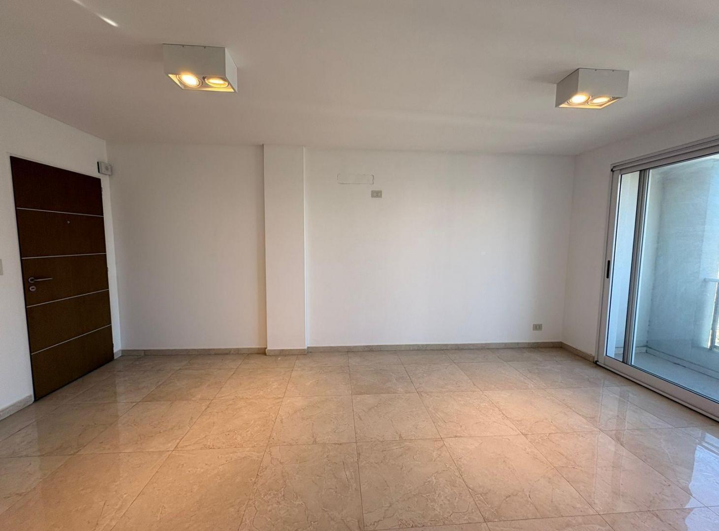 Foto de Alquiler Departamento 2 ambientes con cochera cubierta en Banfield Este, imagen 4