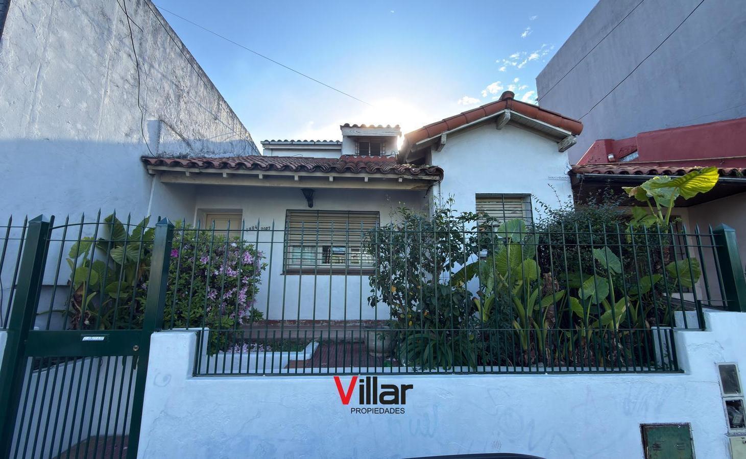 Foto de Casa En PH Independiente Al Frente De 5 Ambientes Con Fondo Libre, imagen 1