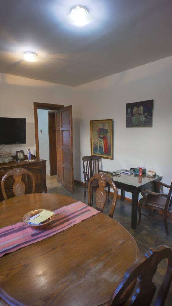 Foto de Chalet estilo inglés de 3 dorm. Banfield Este., imagen 4