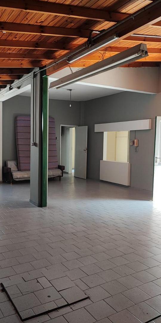 Foto de Local - Deposito - Vivienda.- Banfield Este., imagen 1