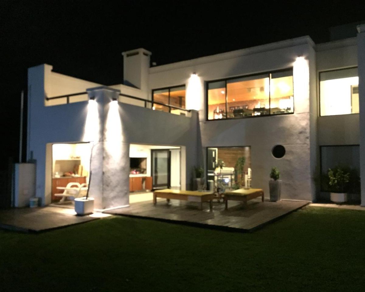 Casa en Venta en Barrio Las Lomas de Miramar 1