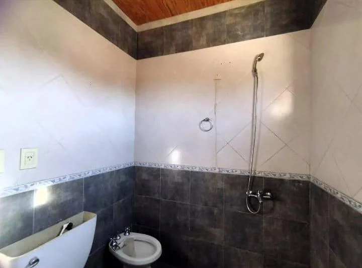 Venta de casa en block con posibilidades 3