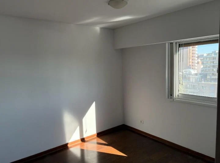 Departamento en Alquiler  San Isidro 4
