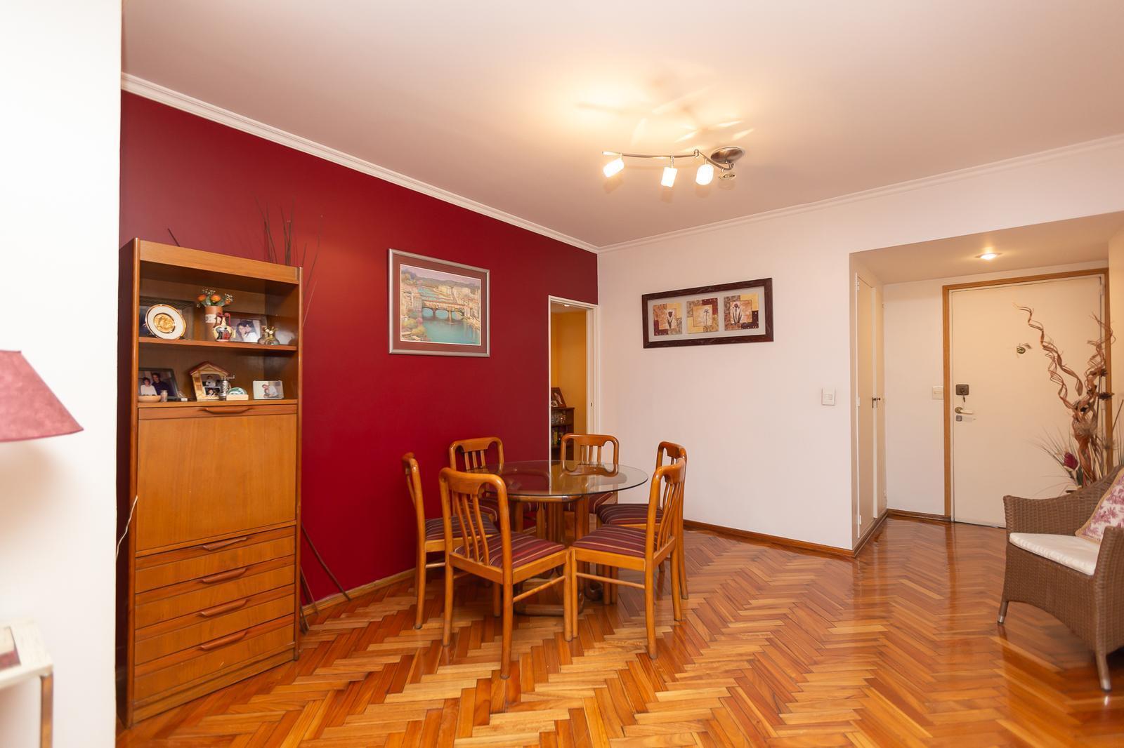 Foto de VENTA DEPARTAMENTO 4 AMBIENTES CON DEPENDENCIA EN BARRIO NORTE, imagen 5