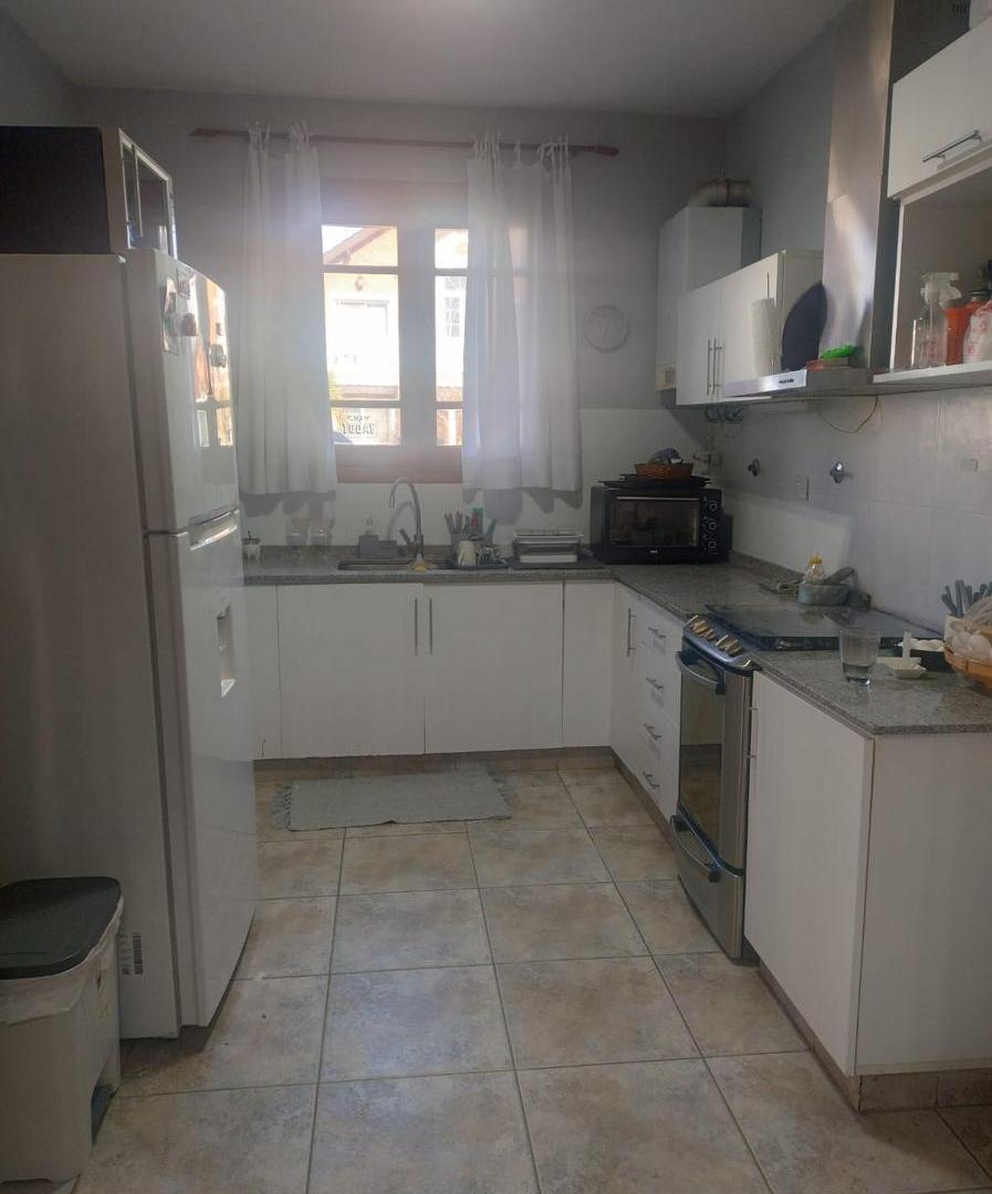 Casa en venta en Barrio San Lucas Village - Ingeniero Maschwitz - 3 dormitorios - jardín y pileta