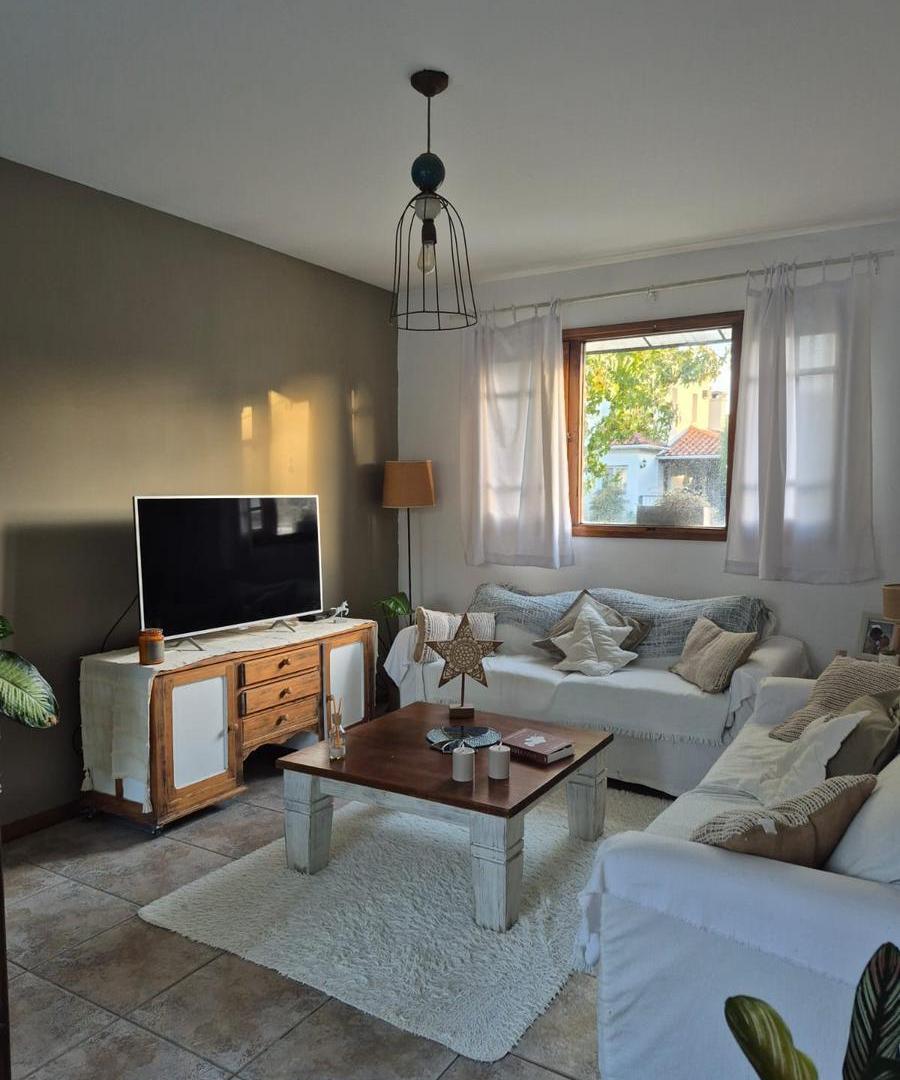 Casa en venta en Barrio San Lucas Village - Ingeniero Maschwitz - 3 dormitorios - jardín y pileta