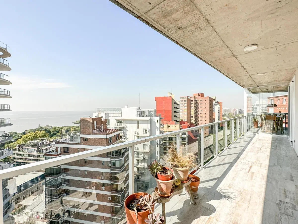 Venta Piso 14 Exclusivo en La Lucila con Vista al Río – Torre Bouchard 5