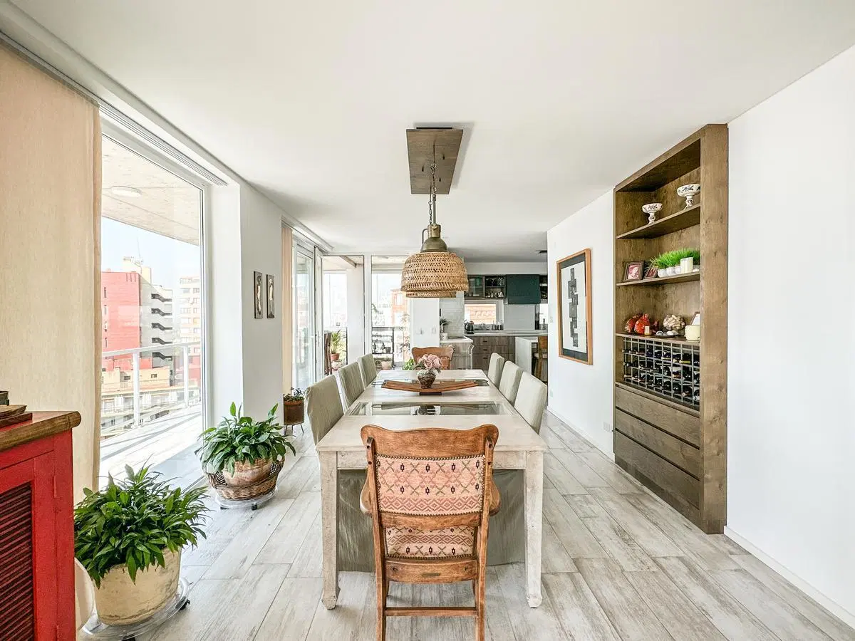 Venta Piso 14 Exclusivo en La Lucila con Vista al Río – Torre Bouchard 4