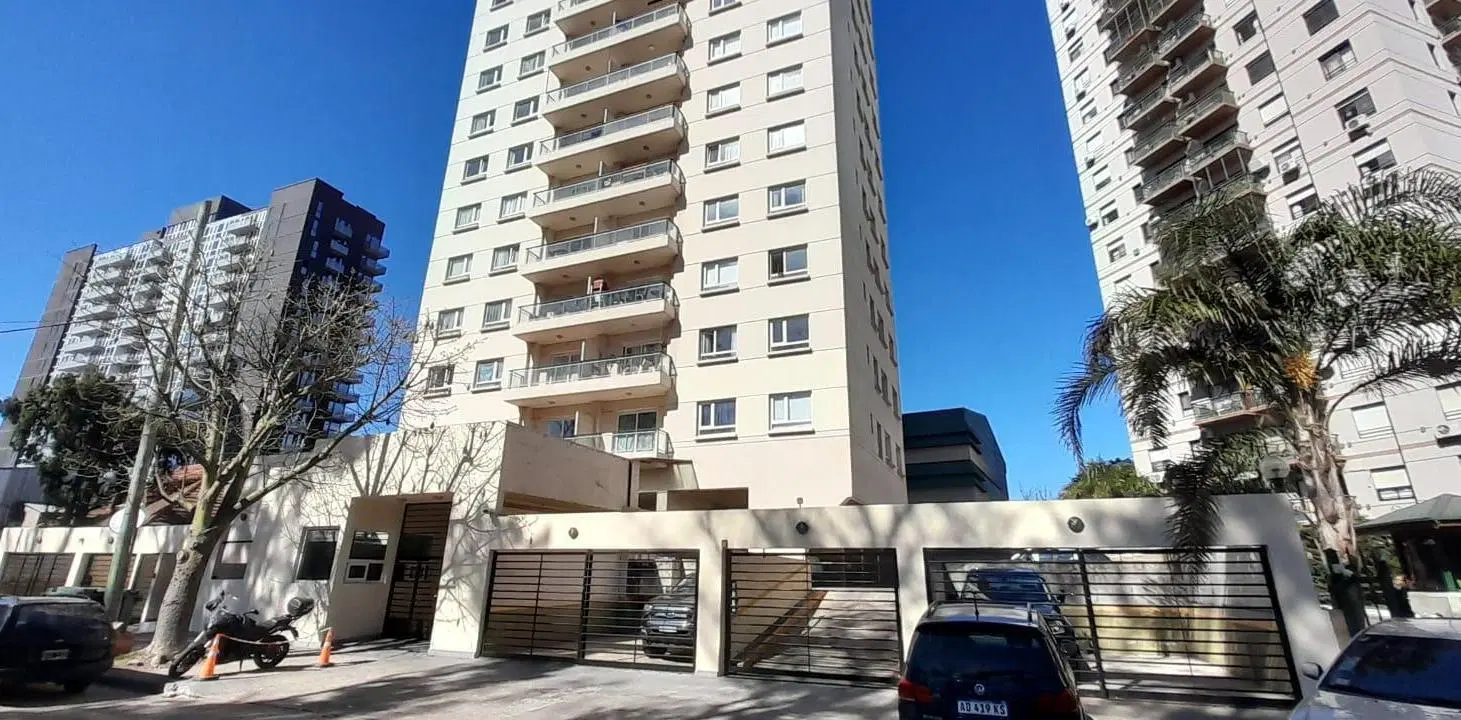 Departamento en alquiler de 2 amb en tigre, cochera 5