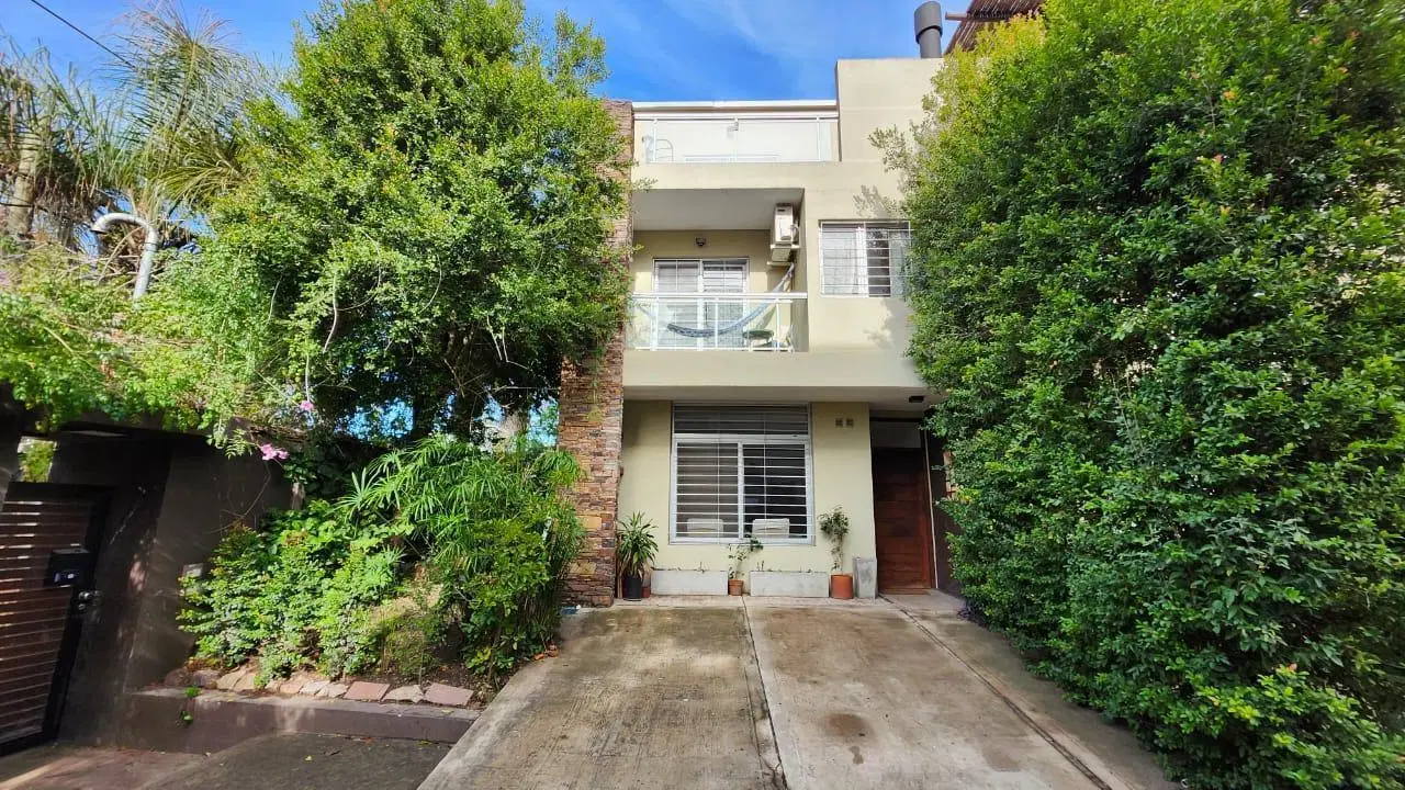 Venta Triplex apto crédito con terraza y parrilla 4