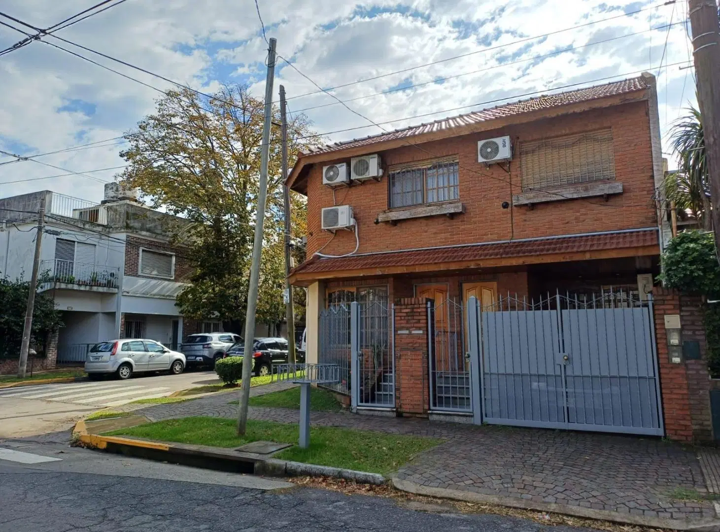 Dúplex en venta en Olivos - 4 ambientes - patio 5