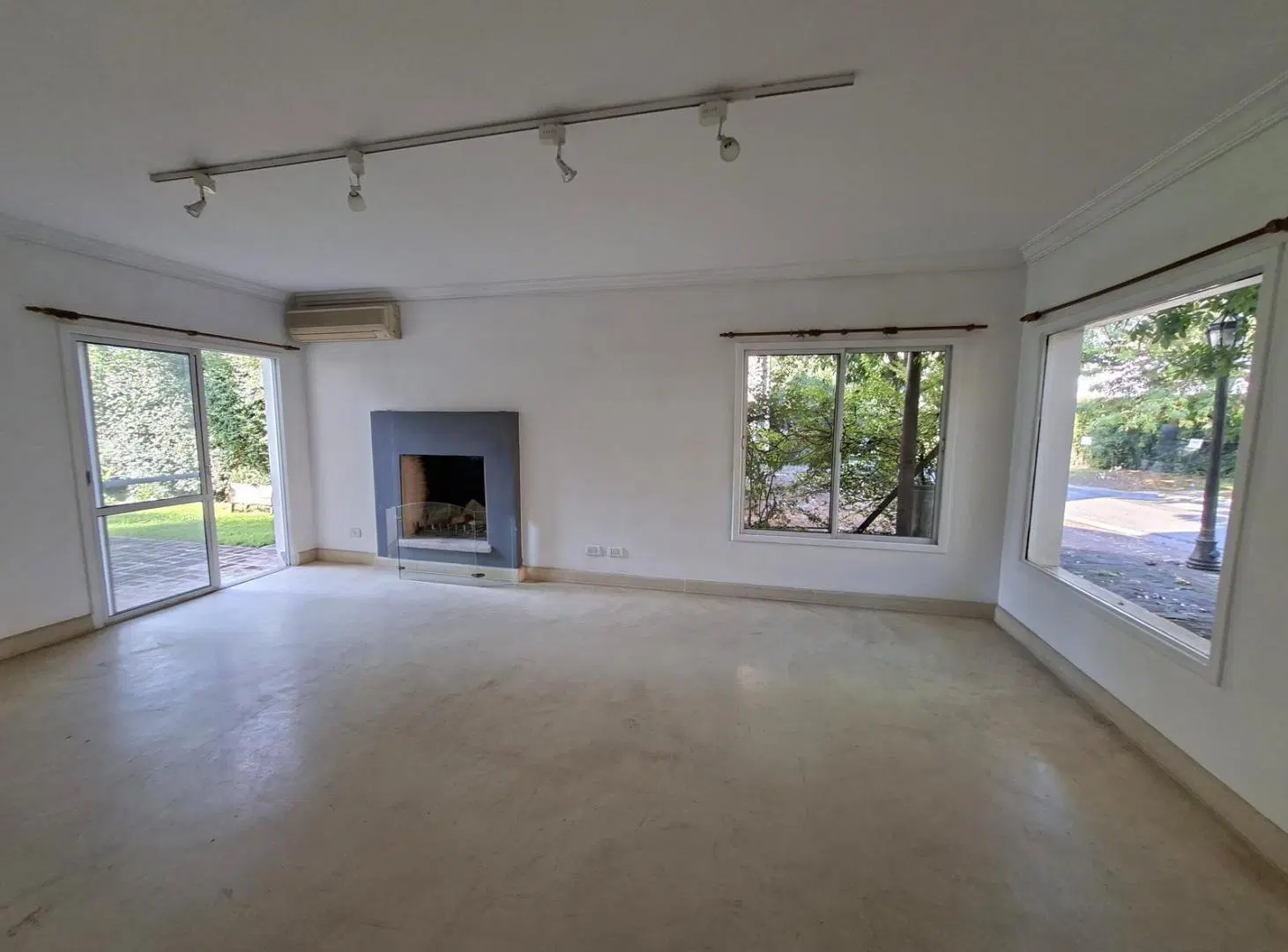 Venta Casa en Barrio Santa Clara, San Fernando con jardín, pileta y 5 dormitorios 3