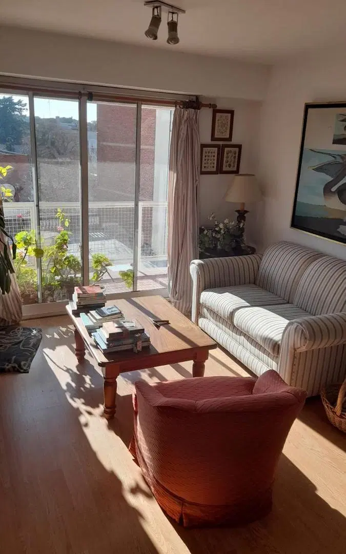 Departamento en Alquiler San Isidro centro. 4