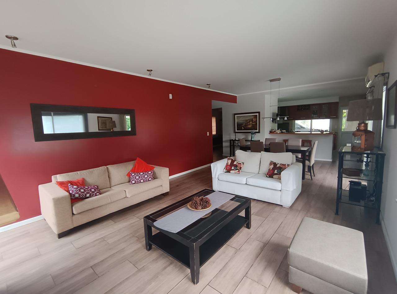 Foto de Casa en Alquiler de 4 ambientes en Pilar, imagen 2